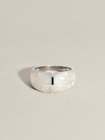 Form Inlay Ring II (Mother of Pearl Monochrome)