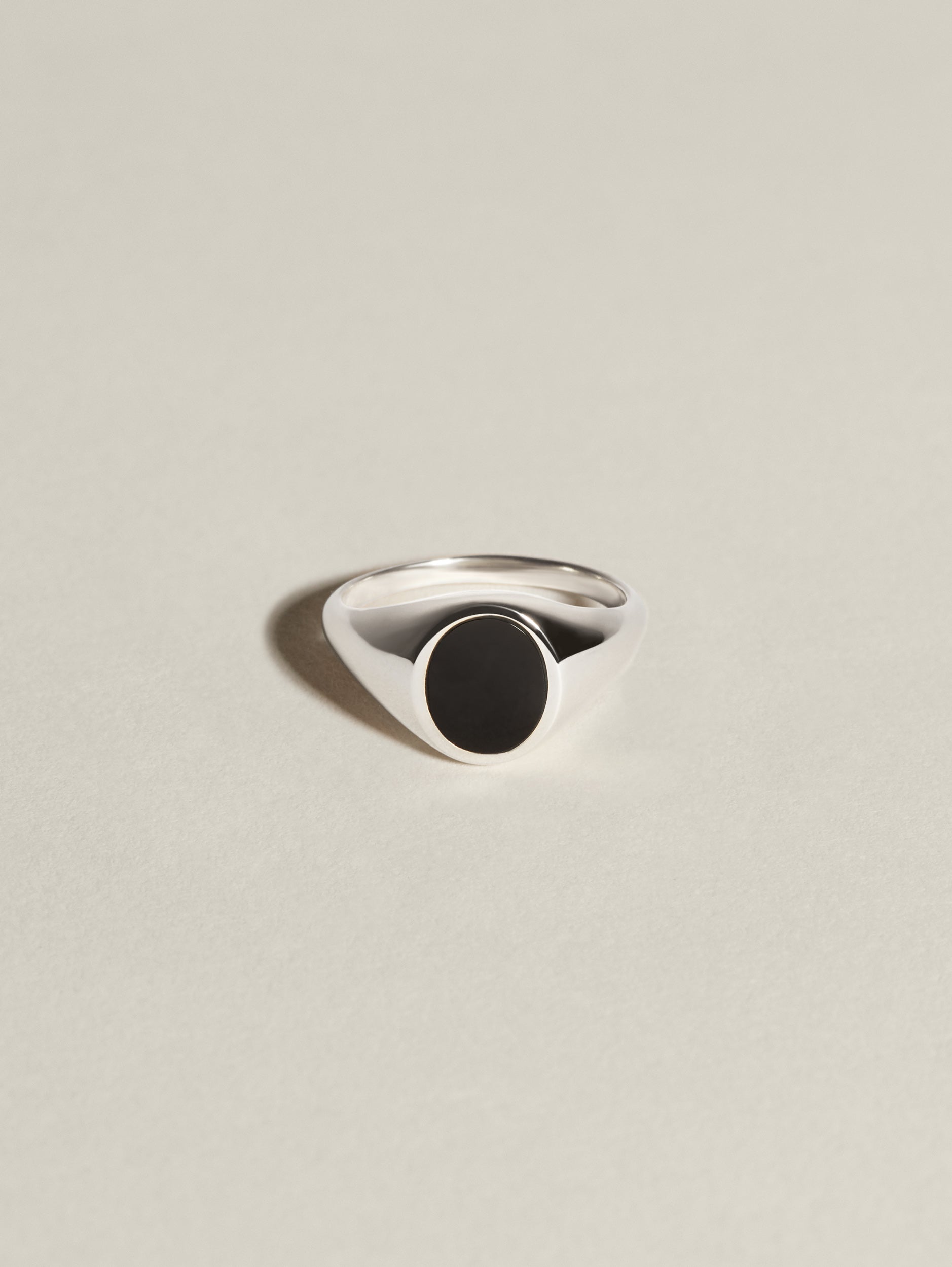 JHannah_Inlay_Signet_Onyx_Silv